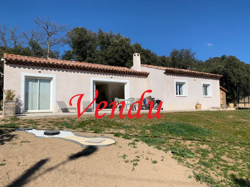 Estimation de votre Villa récente, 4 chambres, vue dominante Sainte Anastasie sur Issole Proche nature Plain-pied
